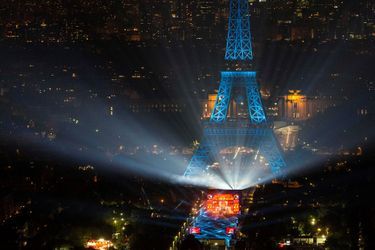 80 000 personnes ont assisté au concert de David Guetta au pied de la Tour Eiffel