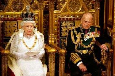 La reine Elizabeth II et le prince Philip au Parlement à Londres, le 18 mai 2016 