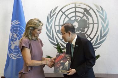 La reine Maxima des Pays-Bas avec le secrétaire général des Nations unies Ban Ki-moon, le 29 septembre 2015