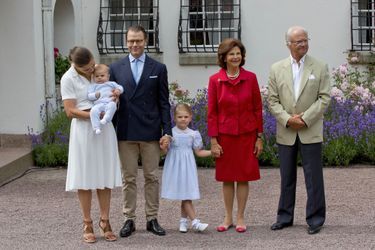 Le prince Oscar vole la vedette à sa mère, le jour de son anniversaire 