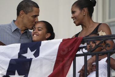 Barack, Malia, Michelle et Sasha Obama, en juillet 2009.