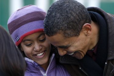 Barack Obama et sa fille Malia, en novembre 2008.