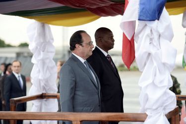 François Hollande à Bangui, en Centrafrique, le 13 mai 2016.
