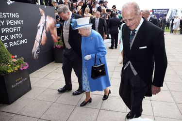 La reine Elizabeth II avec le prince Philip au Derby d&#039;Epsom, le 4 juin 2016