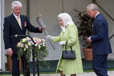 La reine Elizabeth II et le prince Charles à Windsor, le 21 avril 2016 