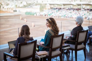 La reine Rania de Jordanie avec les princesses Salma et Muna à Amman, le 2 juin 2016