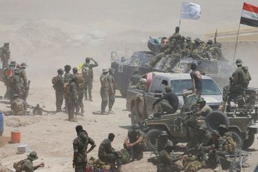 Les forces irakiennes resserraient mardi 24 mai 2016 le siège autour des combattants du groupe Etat islamique (EI) à Fallouja.