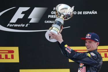 Max Verstappen, 18 ans, a remporté son premier Grand Prix de Formule 1 dimanche 15 mai 2016 en Espagne.