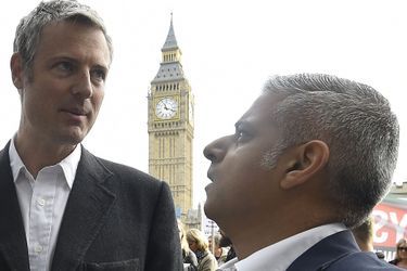 Zac Goldsmith et Sadiq Khan, les deux candidats à la mairie de Londres, le 10 octobre 2015.