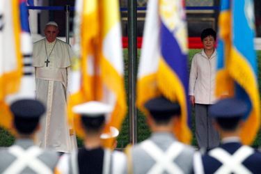 Un accueil chaleureux en Corée du Sud  - Pape François