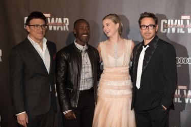Anthony Russo, Don Cheadle, Emily Van Camp et Robert Downey Jr., à l&#039;avant-première de &quot;Captain America : Civil War&quot;, à Paris, le 18 avril 2016