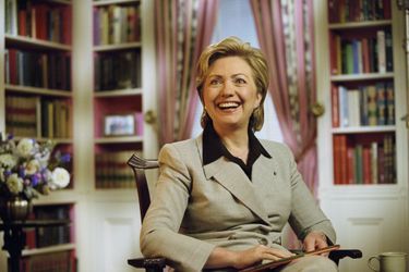 Hillary Clinton recevant Paris Match en octobre 2000, en campagne pour les élections sénatoriales pour l'Etat de New York. 