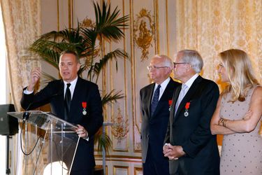 L'acteur Tom Hanks a reçu la Légion d'honneur à Paris, le 19 mai 2016.