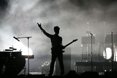 Le chanteur Prince au festival de Coachella, en avril 2008.