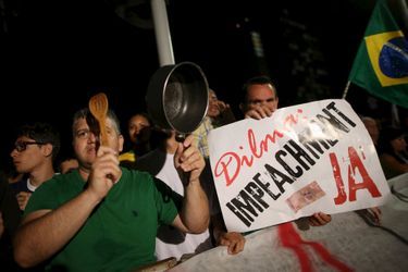 Les Brésiliens ont défilé contre Lula et Dilma Rousseff, ici à Brasilia, le 16 mars 2016