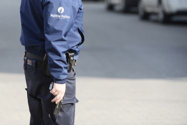 A Bruxelles, des policiers ont été blessés lors d&#039;une perquisition menée contre un homme soupçonné d&#039;être lié aux attentats du 13 novembres