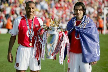 Champions avec Arsenal en 2004