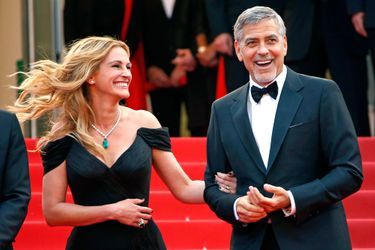 Julia Roberts et George Clooney en haut des marches