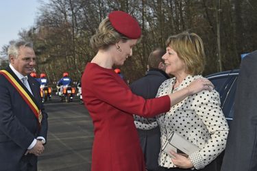 La reine Mathilde de Belgique avec Daniela Schadt à Seraing, le 10 mars 2016