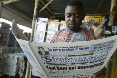 Le Dr Yayi Boni vient dêtre élu président de la république du Bénin, le 20 mars 2006