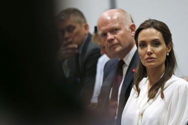 L'émotion d'Angelina Jolie - Au sommet contre les violences sexuelles