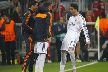 Cristiano Ronaldo célèbre son second but par une petite danse qui lui est propre. Son équipe, le Real Madrid, s&#039;est imposée 4-0 face au Bayern Munich lors de la demi-finale retour de Ligue des champions.