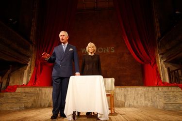 Le prince Charles et la duchesse de Cornouailles Camilla au Wilton&#039;s Music Hall à Londres, le 28 janvier 2016