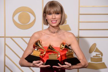 Taylor Swift pour l&#039;album de l&#039;année, le meilleur album pop et la vidéo de l&#039;année