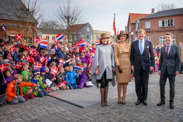 La reine Maxima et le roi Willem-Alexander des Pays-Bas avec la princesse Mary et le prince Frederik de Danemark à Samso, le 18 mars 2015