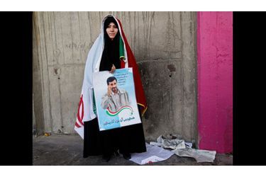 Un voile aux couleurs d'Ahmadinejad
