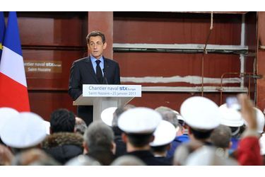 <br />
Nicolas Sarkozy face aux ouvriers de Saint-Nazaire, le 25 janvier.