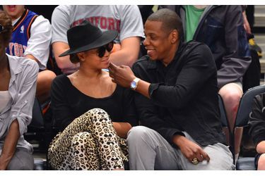 Beyoncé et Jay-Z lors d'un match au Madison Square Garden à New York en 2012