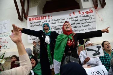 Manifestation à Alger le 19 avril 2019. 