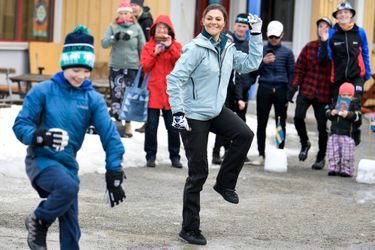 La princesse Victoria de Suède dans une école à Vemdalen dans le Härjedalen, le 29 mars 2019