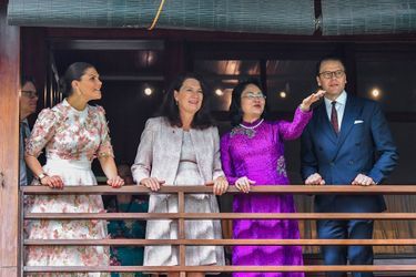 La princesse Victoria de Suède et le prince Daniel avec la vice-présidente Dang Thi Ngoc Thinh à Hanoi au Vietnam, le 6 mai 2019