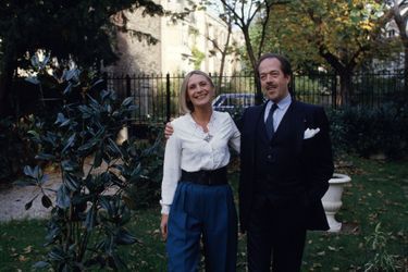 Henri d'Orléans, Comte de Paris, et son épouse Micaela Cousino y Quinones de Leon en novembre 1984 en France. 