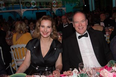 Le prince Albert II et Carole Bouquet au Bal de la Rose à Monte-Carlo le 30 mars 2019