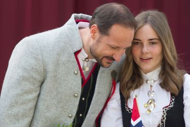 Le prince Haakon et la princesse Ingrid Alexandra de Norvège à Asker, le 17 mai 2019