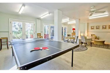 Sandra Bullock vend sa maison de Tybee Island (Géorgie) pour 6,5 millions de dollars.