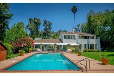 Adele a dépensé 10,65 millions de dollars pour acheter cette maison située à Beverly Hills