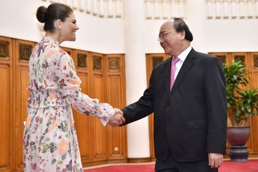 La princesse Victoria de Suède avec le Premier ministre du Vietnam à Hanoi, le 7 mai 2019