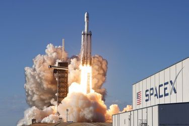 Lors du décollage de Falcon Heavy, le 11 avril 2019, à Cap Canaveral en Floride.