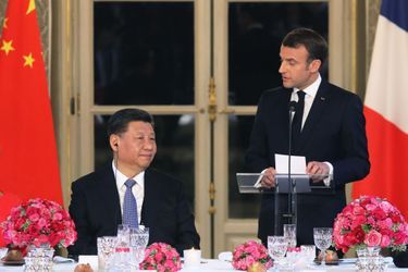 Discours d'Emmanuel Macron lors du dîner d'Etat en l'honneur de Xi Jinping et son épouse. 