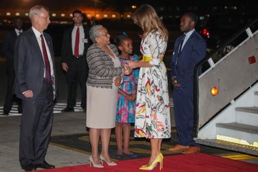 Melania Trump et la Première dame kényane Margaret Kenyatta arrivant à Nairobi, au Kenya, le 4 octobre 2018.