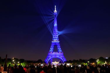 Ward civilization Unavoidable La Tour Eiffel, vieille dame en fête pour ses 130 ans