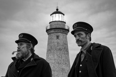 "The Lighthouse" de Robert EggersLe synopsis : le récit hypnotique et hallucinant de deux gardiens de phare sur une île reculée et mystérieuse de la Nouvelle-Angleterre dans les années 1890.