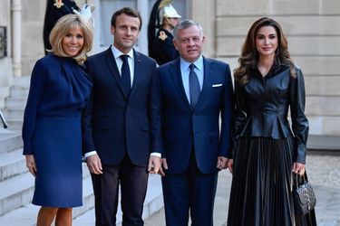 Emmanuel Macron et son épouse Brigitte reçoivent à l&#039;Elysée le roi Abdallah II et la reine Rania de Jordanie.