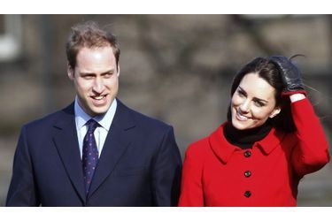 <br />
Le prince William et Kate Middleton, en visite à l&#039;université de St Andrews, où ils se sont rencontrés en 2001