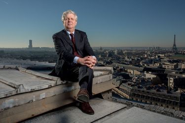 Stéphane Lissner sur le toit du Palais Garnier