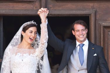 Saint-Maximin-la-Sainte-Baume, samedi 21 septembre 2013 : le prince Félix de Luxembourg, deuxième dans l’ordre de succession au trône, vient d’épouser religieusement la roturière Claire Lademacher.